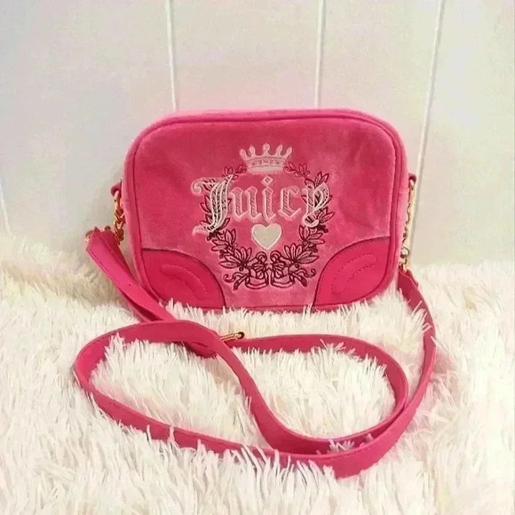 Juicy Couture Heritage Crossbody Bag, Brand New - Picture 1 of 8